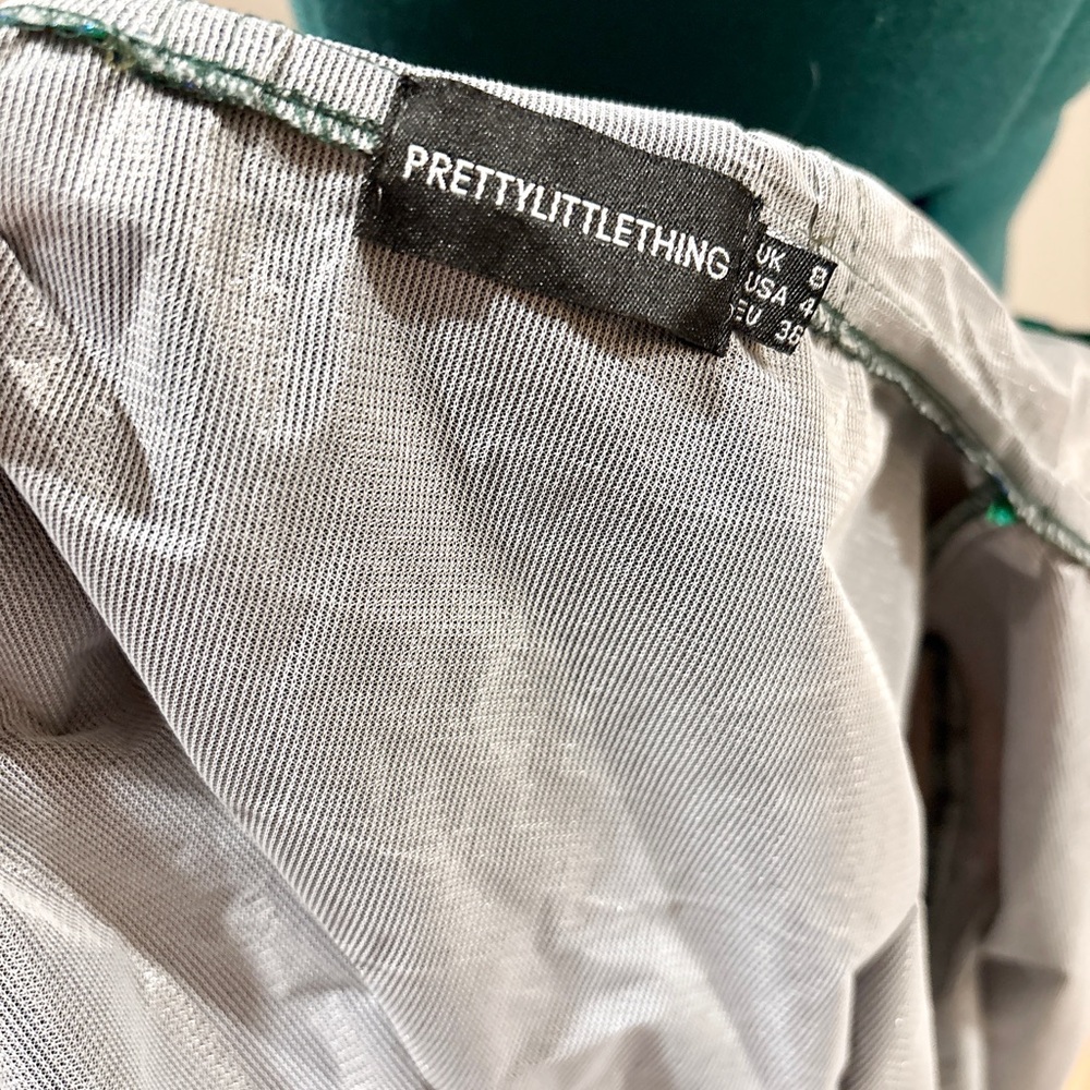 NWOT PrettyLittleThing Iridescent Blue and Green Raincoat - Picture 4 of 4